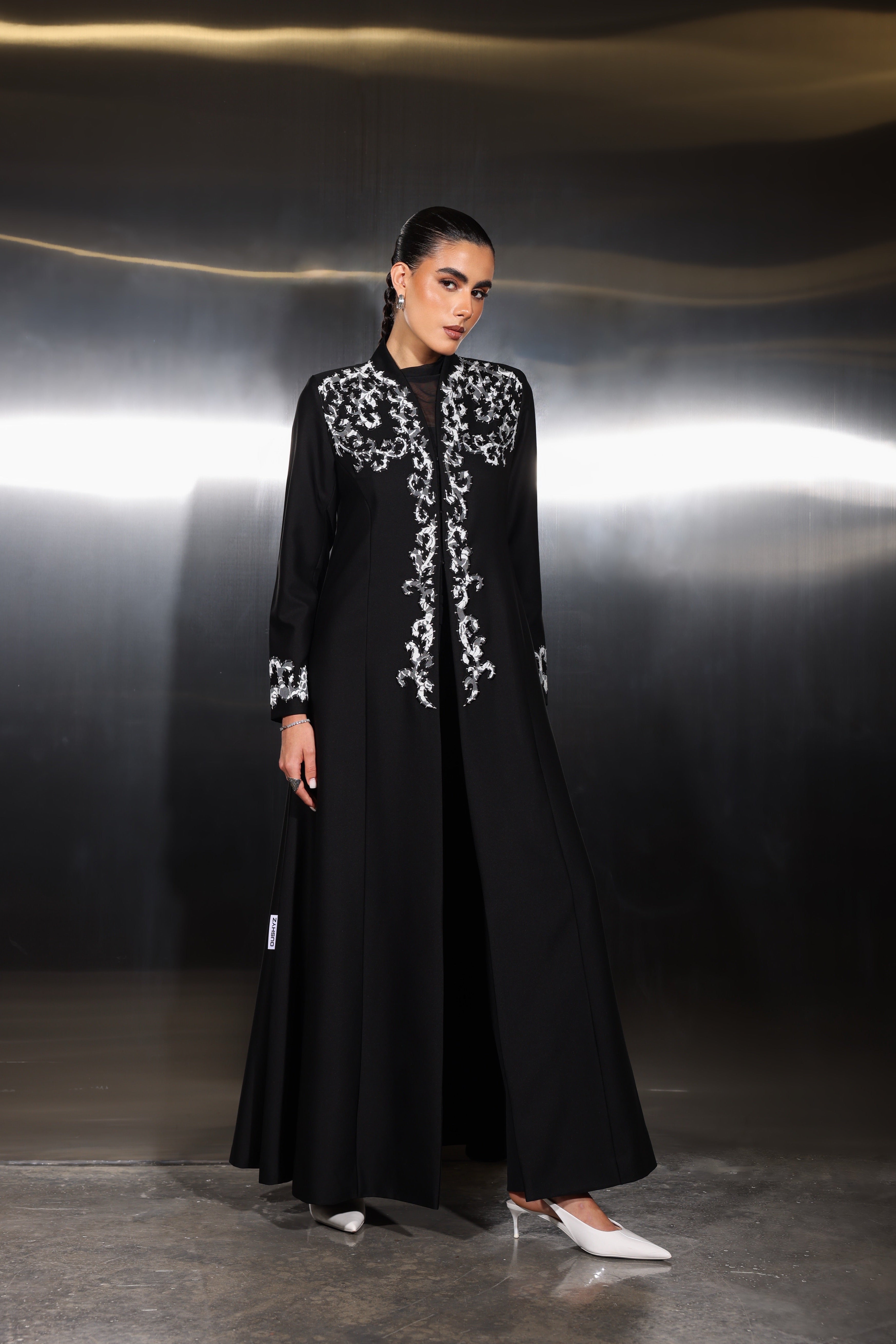 Lumera - Black