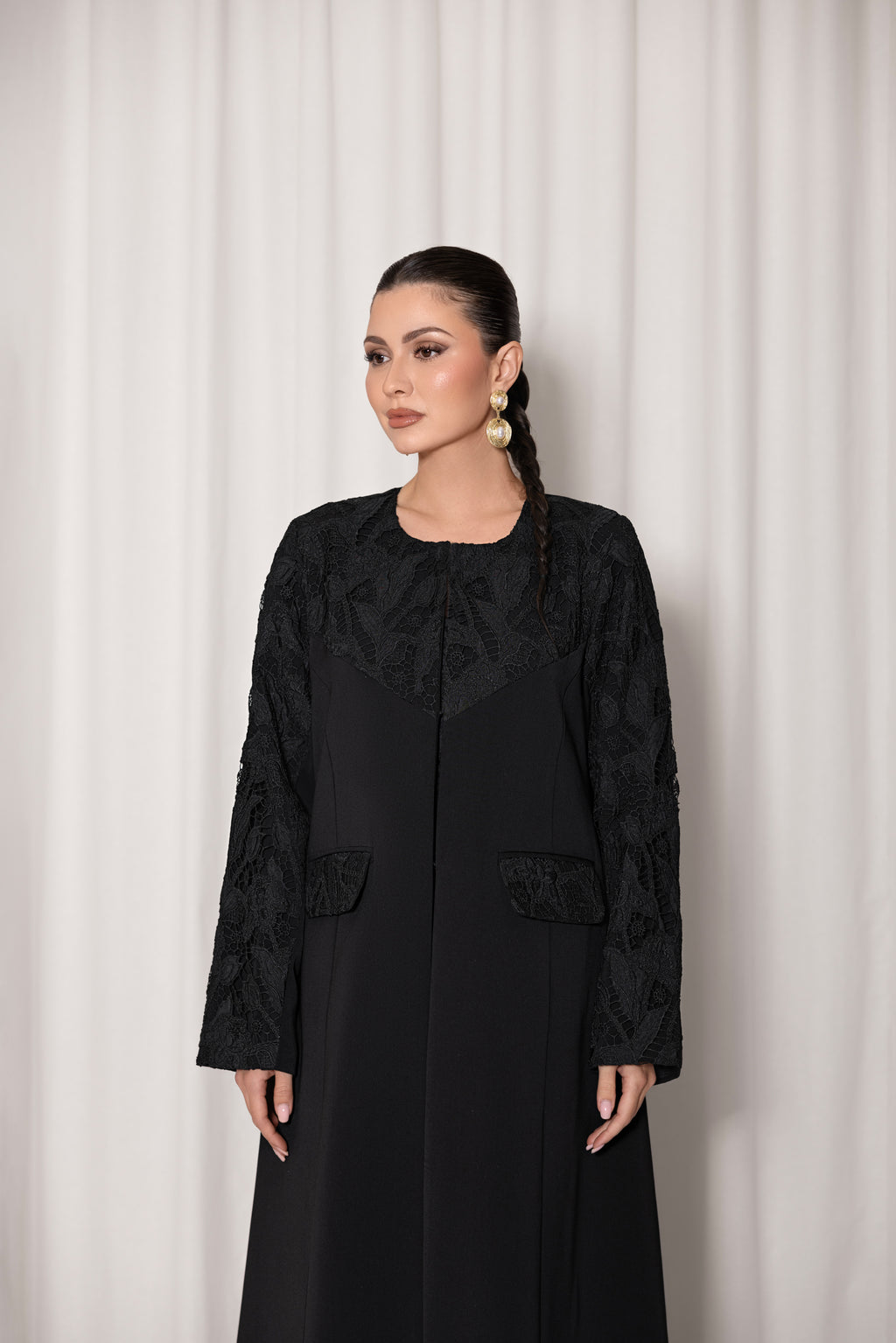 Royal lace - black