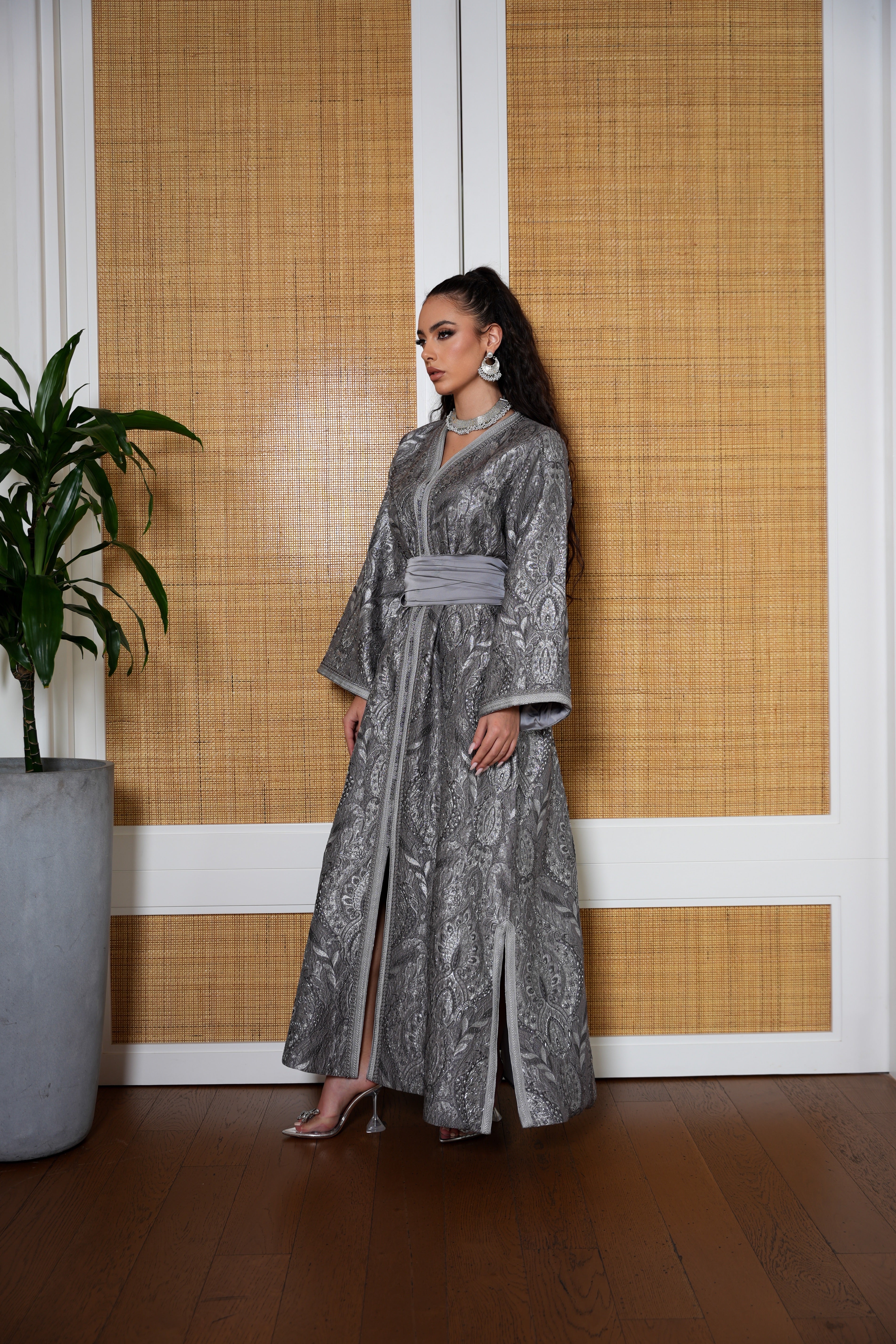 Royal Caftan / Gray